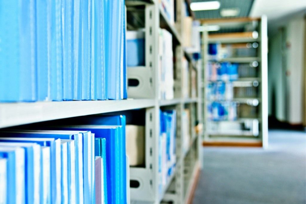 Library Relocation picture id980840108 10d91711d7be8dcbcb86e82641fe89a9